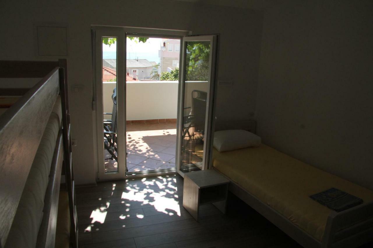 Novalja Inn 2 ภายนอก รูปภาพ